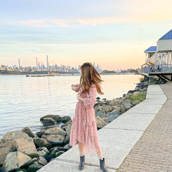 ✨PLEASE READ✨ - Picture 2 of 2